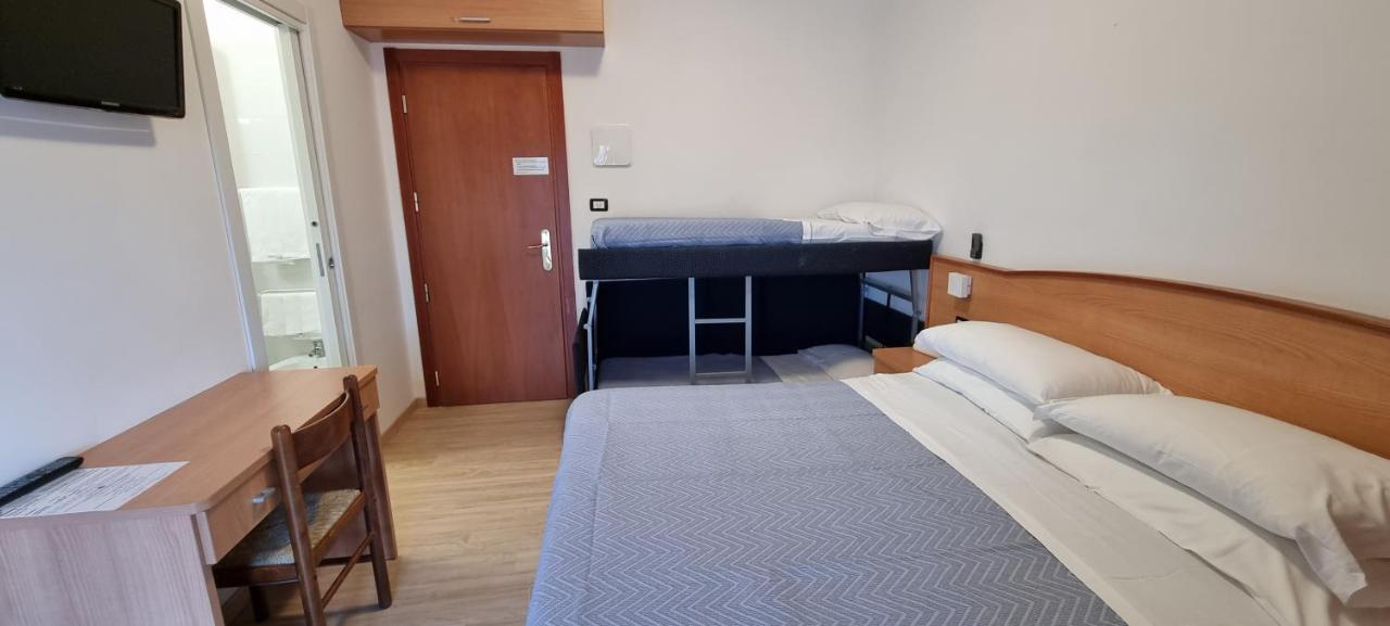 Hotel Mare Blu -- Boutique Pineto Kültér fotó