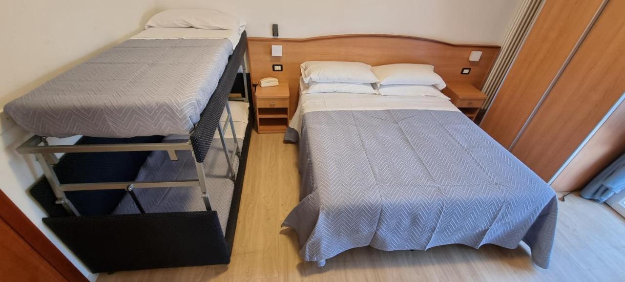 Hotel Mare Blu -- Boutique Pineto Kültér fotó