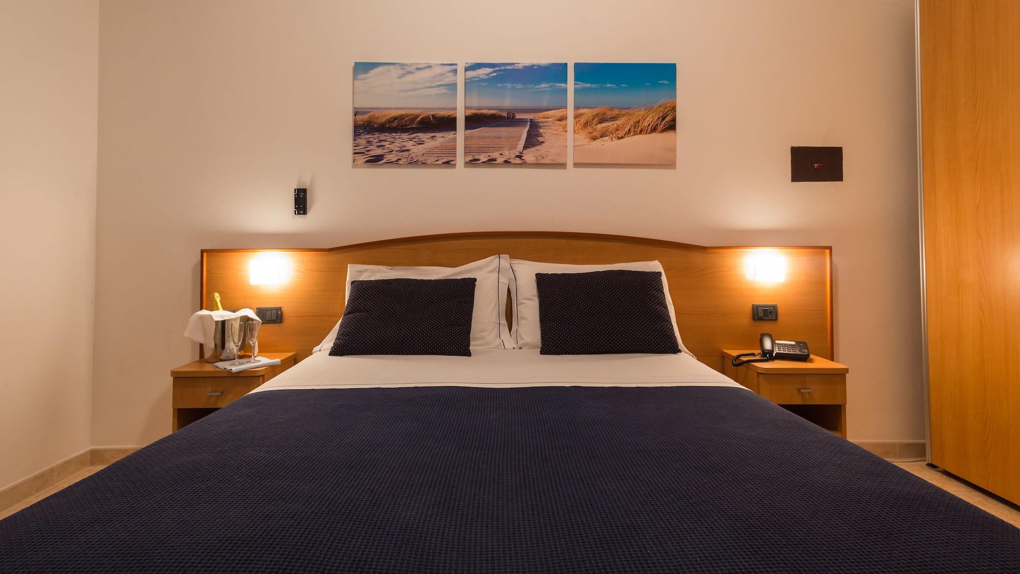 Hotel Mare Blu -- Boutique Pineto Kültér fotó