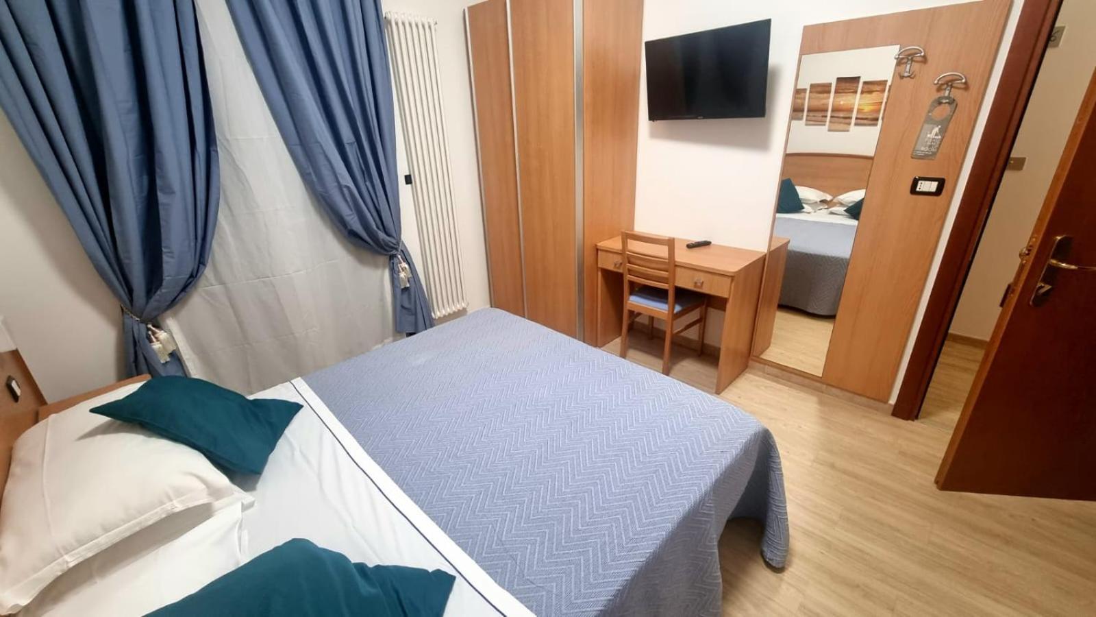 Hotel Mare Blu -- Boutique Pineto Kültér fotó